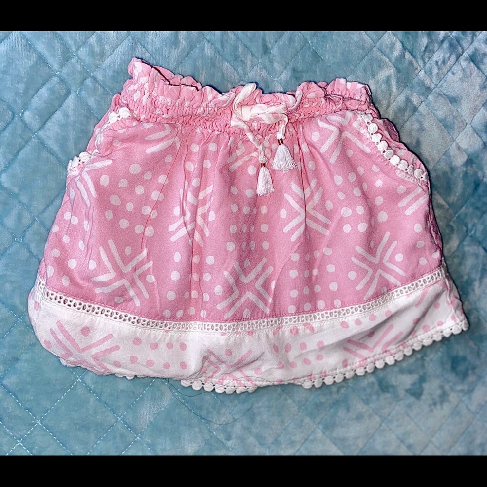 Welcome to Ariana’s closet